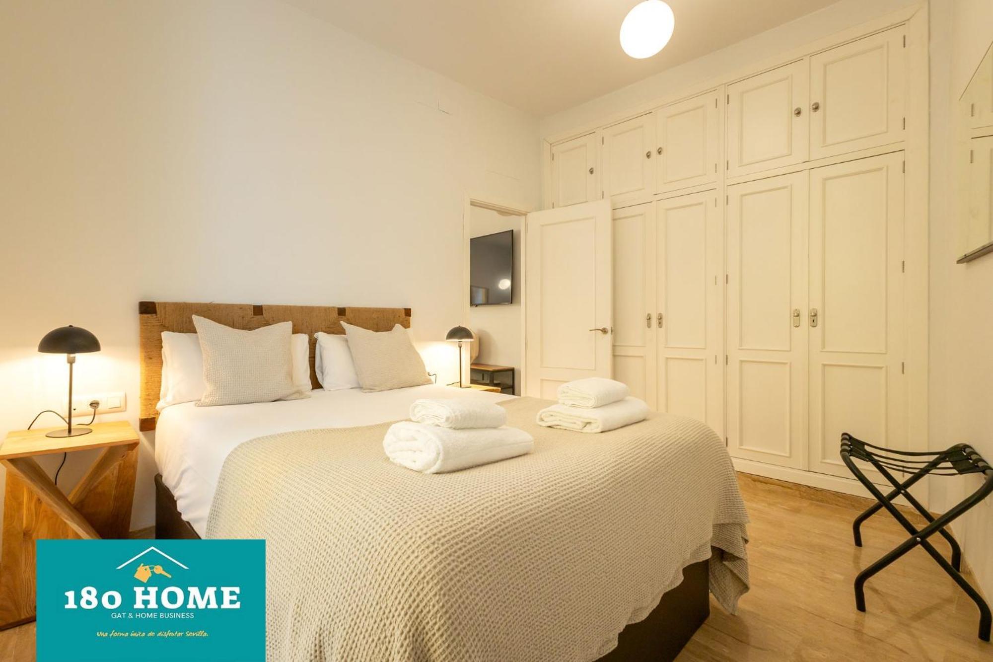 180 Home Goyeneta Luxury إشبيلية المظهر الخارجي الصورة